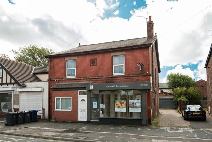 8 Bedroom Apartment For Sale In Wigan Road, Ormskirk, Lancashire, L39