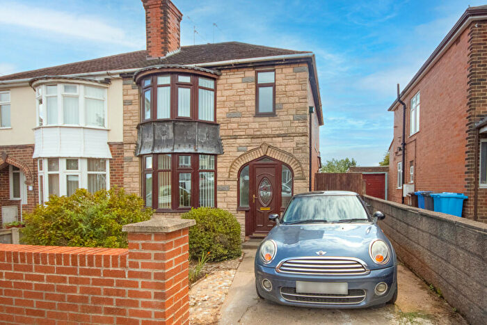3 Bedroom Semi-Detached House For Sale In Wilsthorpe Road, Chaddesden, DE21