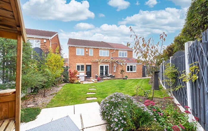 5 Bedroom Detached House For Sale In Heather Knowle, Dodworth, Barnsley, S75
