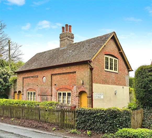 2 Bedroom Cottage For Sale In Womenswold, Canterbury, CT4