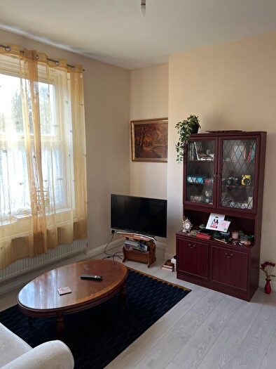 1 Bedroom Flat To Rent In Augusta Road, Moseley, Birmingham, B13