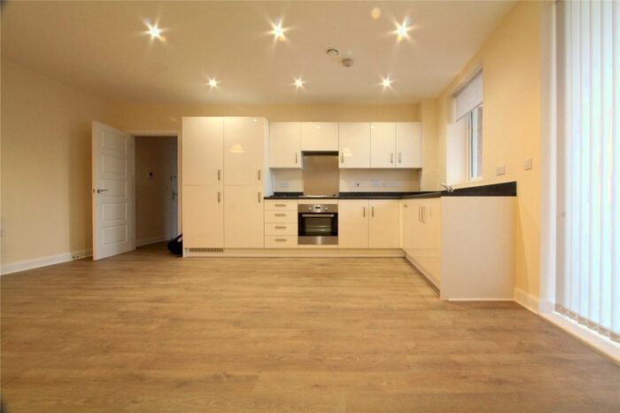 2 Bedroom Flat To Rent In Lowry Court, Artisan Place, Harrow Wealdstone, Middlesex, HA3