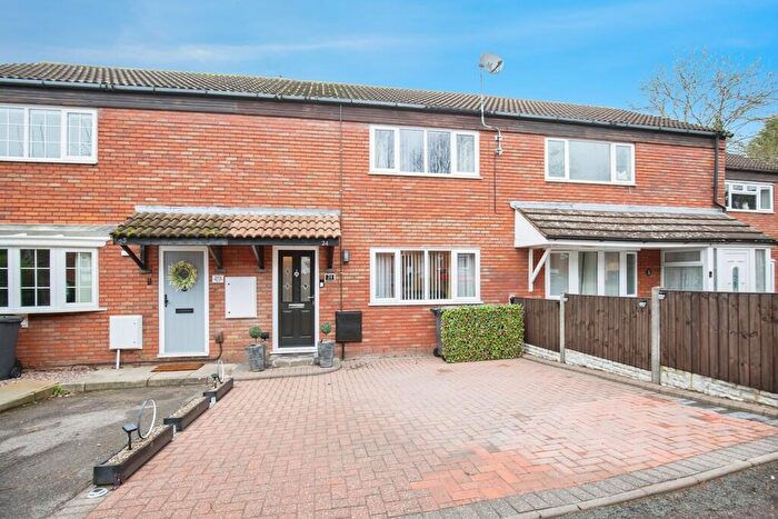 2 Bedroom Terraced House For Sale In Milburn, Wilnecote, B77