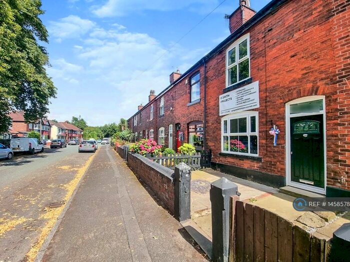 2 Bedroom Terraced House To Rent In Castle Road, Bury, BL9
