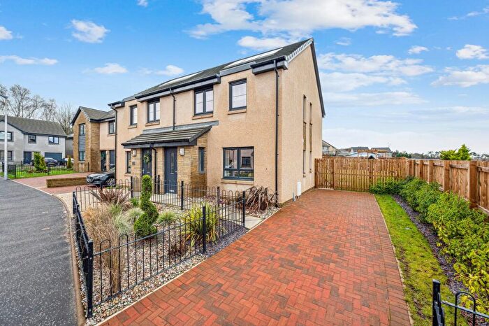3 Bedroom House For Sale In Orchid Park, Plean, FK7