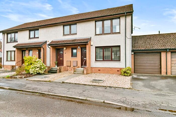 2 Bedroom Flat For Sale In Wellmeadow Way, Newton Mearns, G77