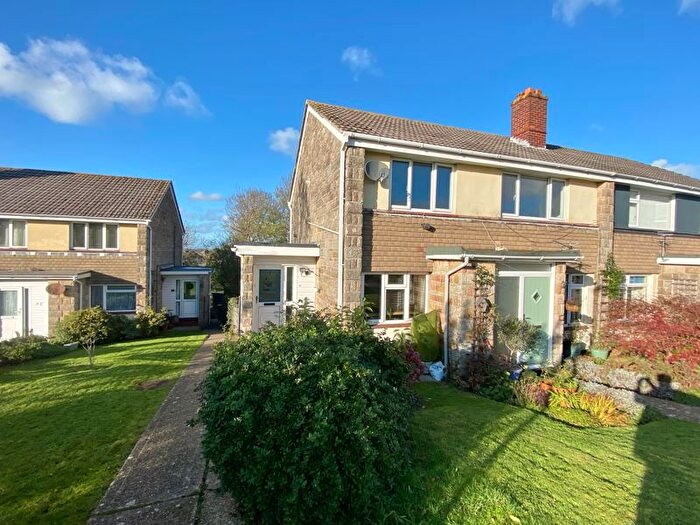 2 Bedroom Flat To Rent In Greenlands Road, East Cowes, PO32