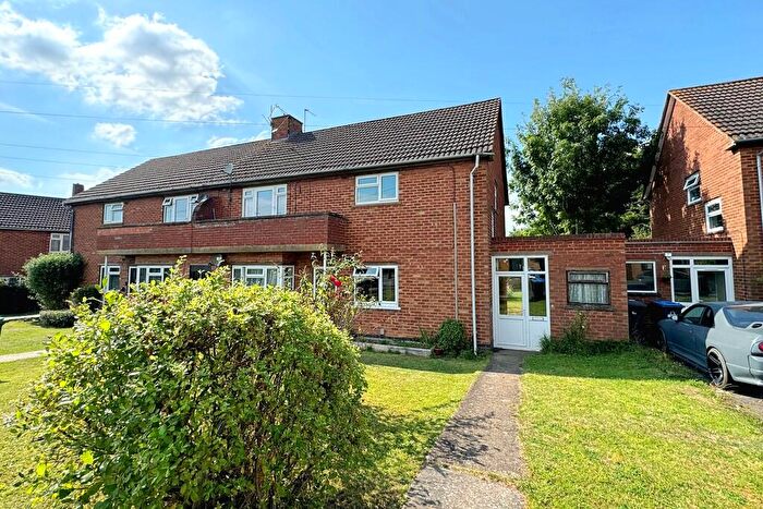 2 Bedroom Flat To Rent In Allesley Road, Newbold, Rugby, CV21