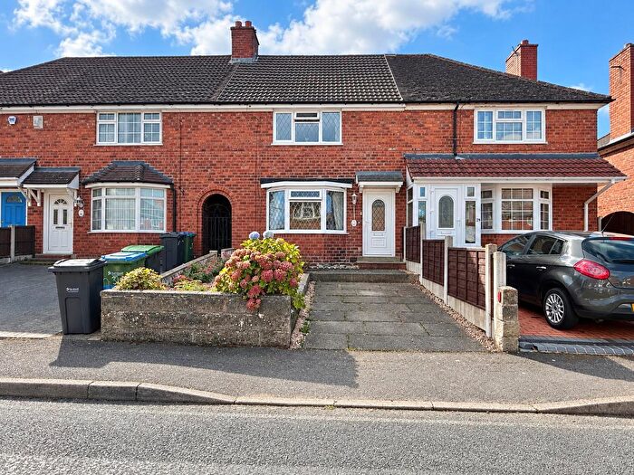 3 Bedroom Terraced House For Sale In Alexandra Crescent, West Bromwich, West Midlands, B71