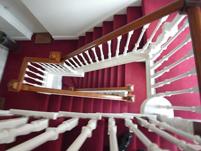 1 Bedroom Flat To Rent In Wood Lane, Chapel Allerton, Leeds, West Yorkshire, LS7