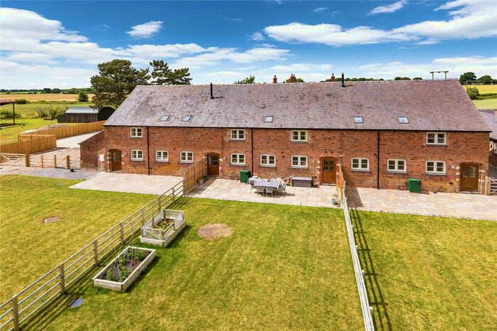 4 Bedroom Terraced House For Sale In Little Bolas, Telford, Shropshire, TF6