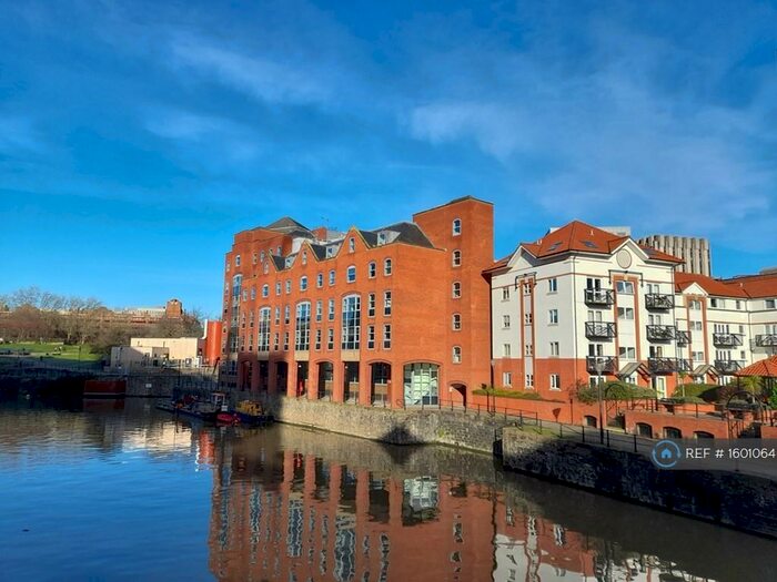 1 Bedroom Flat To Rent In Ferryman's Court, Bristol, BS2