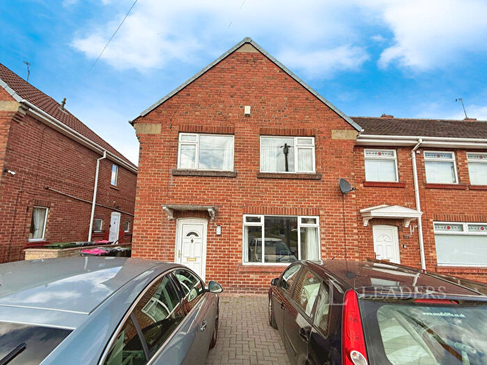 3 Bedroom End Of Terrace House To Rent In Salisbury Road, Maltby, S66
