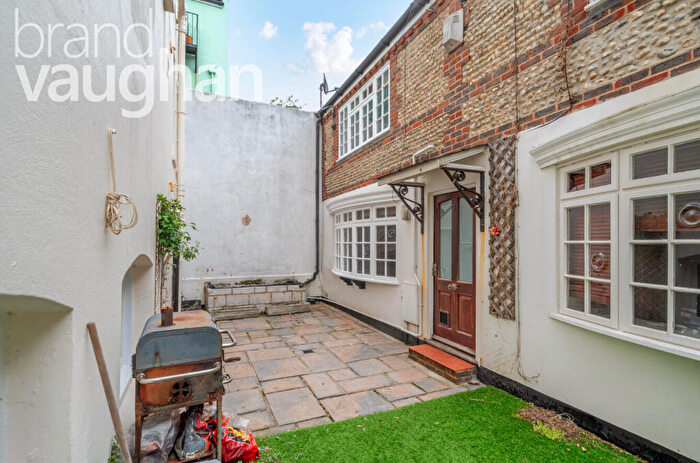 2 Bedroom House To Rent In College Road, Brighton, East Sussex, BN2