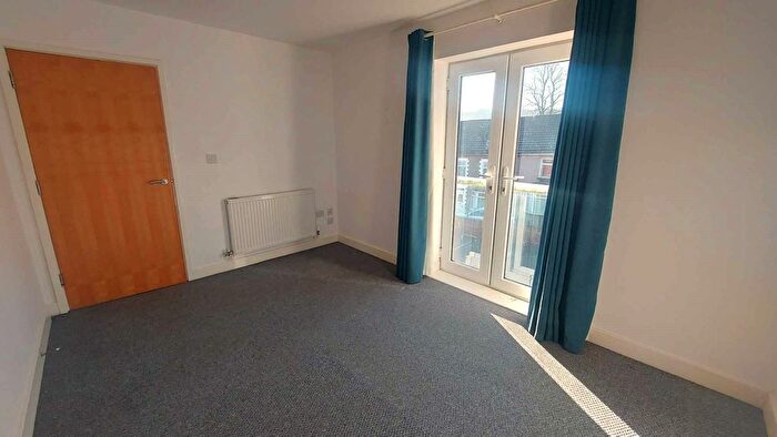 1 Bedroom Flat To Rent In Trecelyn House, Ashfield Road, Newbridge, Newport, NP11