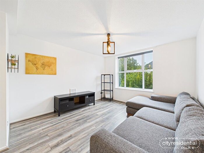 2 Bedroom Flat For Sale In Acorn Court, Liverpool, L8