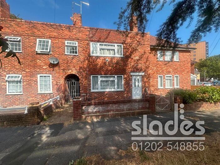 3 Bedroom Terraced House To Rent In Skinner Street, Poole, BH15