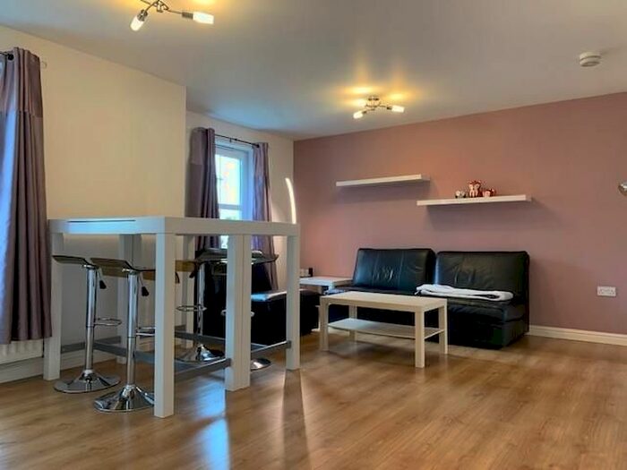 2 Bedroom Flat To Rent In Burnbrae Road, Bonnyrigg, EH19