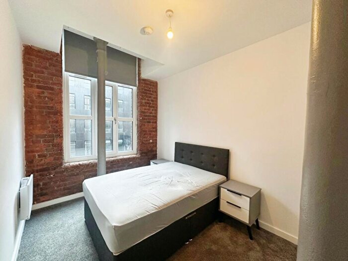 2 Bedroom Flat To Rent In Cotton Gardens, Bolton, Greater Manchester, BL1