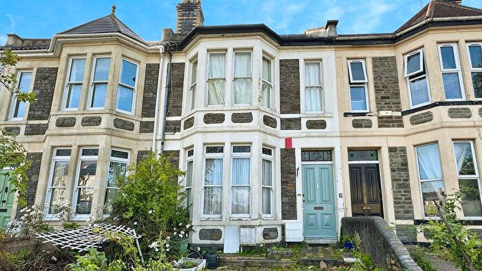 1 Bedroom Flat For Sale In Fishponds Road, Fishponds, Bristol, BS16