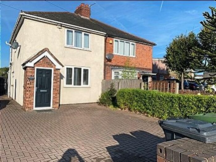 2 Bedroom Semi-Detached House To Rent In Neachells Lane, Willenhall, Wolverhampton, WV13