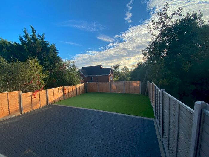 1 Bedroom House To Rent In Rooms In Shared House, LU2