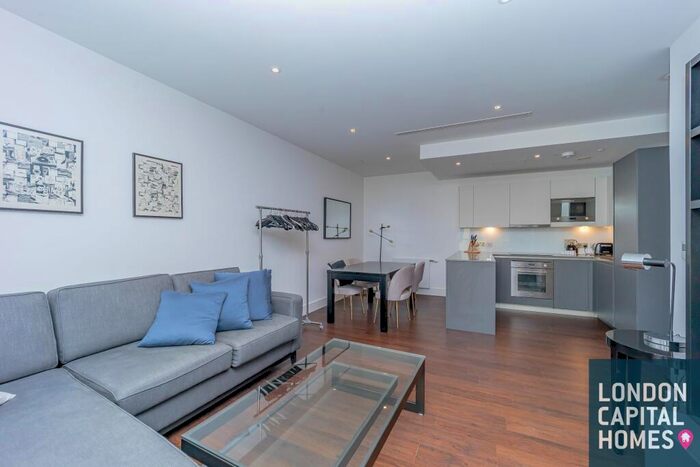 1 Bedroom Apartment To Rent In Maine Tower Harbour Way London, E14