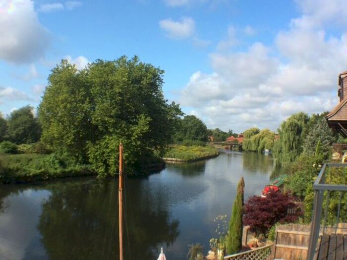 3 Bedroom Property To Rent In Yarmouth Road, Thorpe St. Andrew, Norwich, NR7