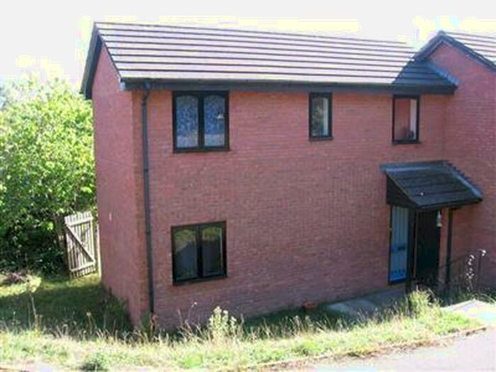 2 Bedroom House To Rent In Plassey Close, Pennsylvania, EX4