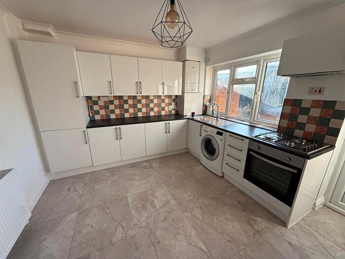 3 Bedroom Terraced House To Rent In Tokyngton Avenue, Wembley, HA9