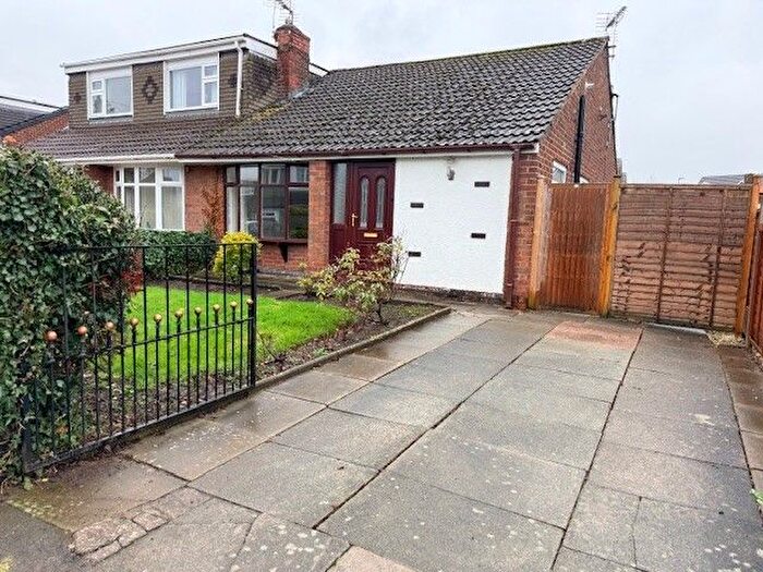 3 Bedroom Bungalow To Rent In Rutland Avenue, Lowton, Warrington, Cheshire, WA3