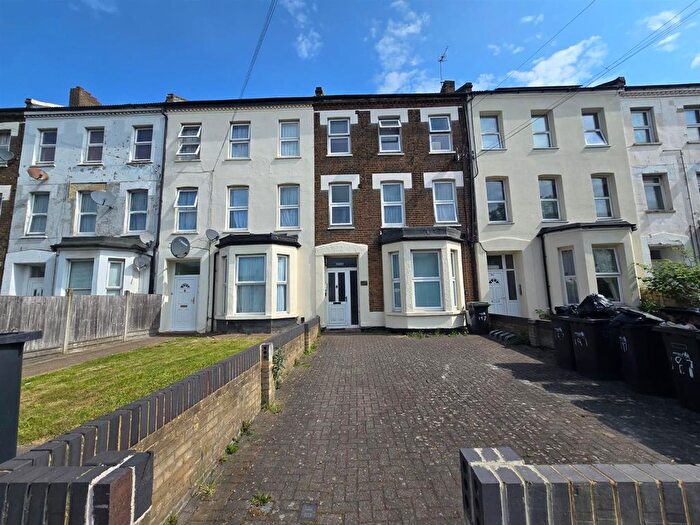 1 Bedroom Flat To Rent In Church Street, London, N9