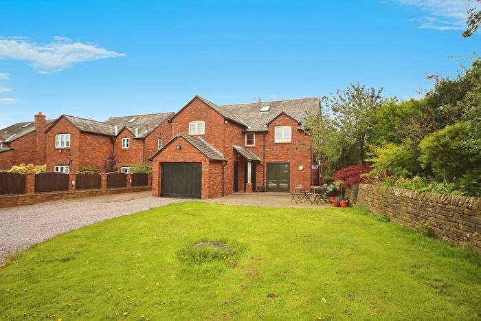 4 Bedroom Detached House For Sale In Greenbank, Dunham On The Hill, Frodsham, WA6