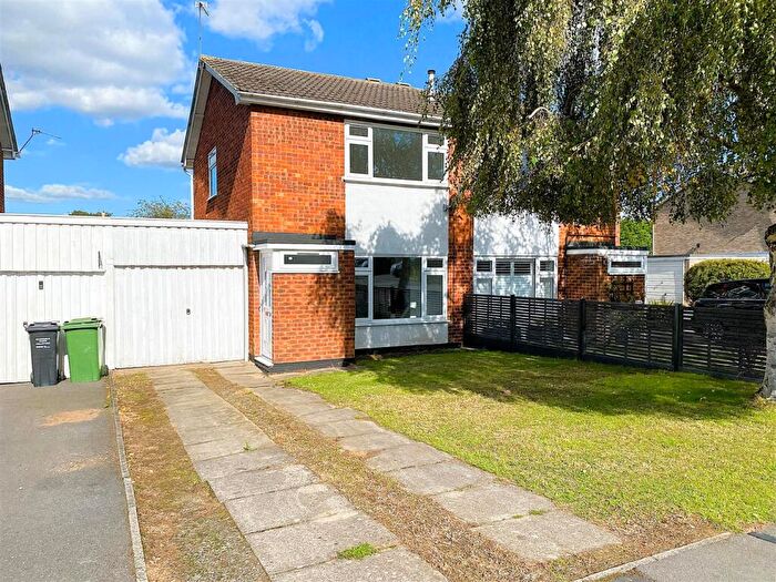 2 Bedroom Semi-Detached House For Sale In Millers Close, Syston, Leicester, LE7