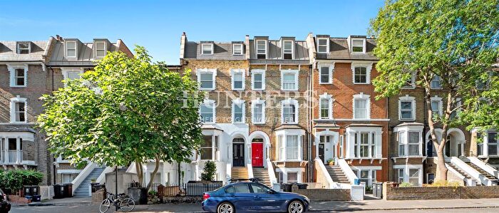 1 Bedroom Flat To Rent In Amhurst Road, London, N16
