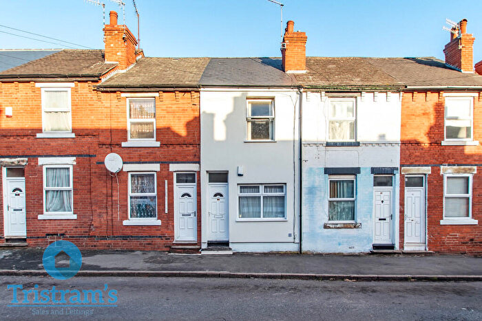 2 Bedroom Terraced House For Sale In Hazelwood Road, Nottingham, NG7