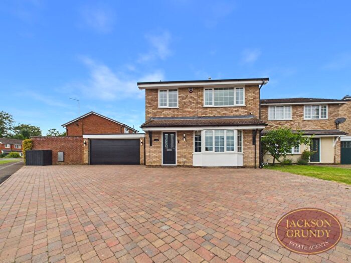 4 Bedroom Detached House For Sale In Woodrush Way, Moulton, NN3