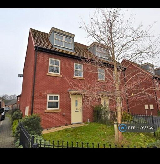 3 Bedroom Semi-Detached House To Rent In Elton Road, Derby, DE24