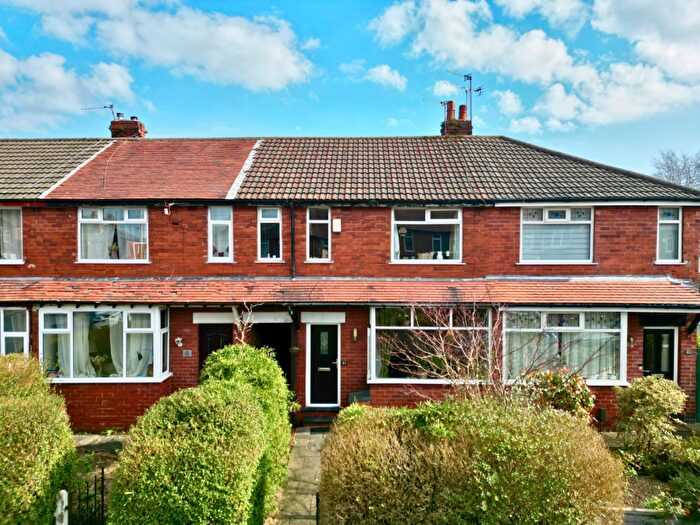 3 Bedroom Terraced House For Sale In Ellwood Road, Stockport, Cheshire, SK1