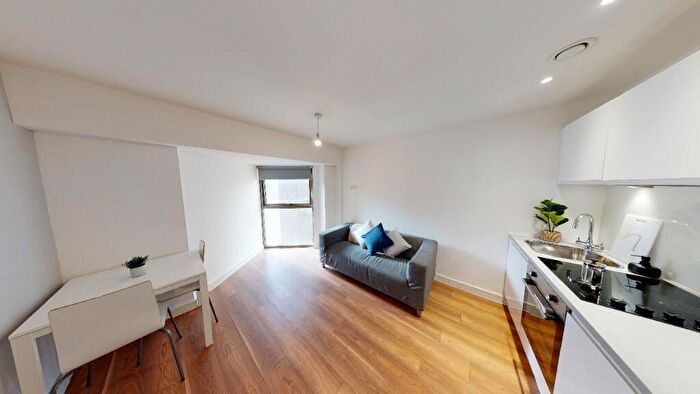 Studio To Rent In Bows, L1