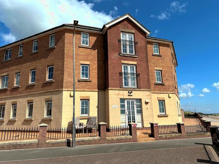 2 Bedroom Flat For Sale In Mariners Quay, Port Talbot, Neath Port Talbot., SA12