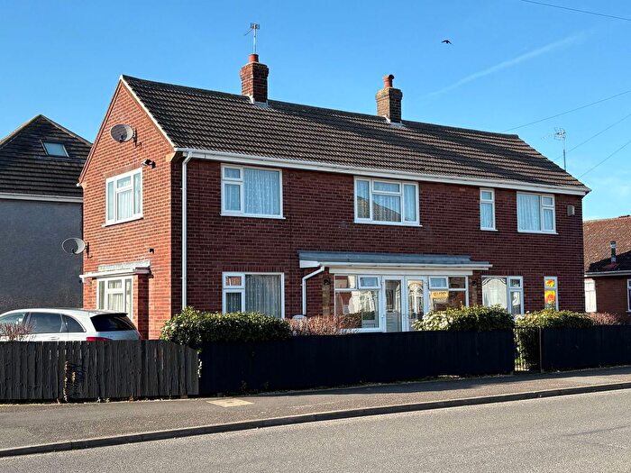 4 Bedroom Detached House For Sale In Lyndhurst Avenue, Skegness, Lincolnshire, PE25