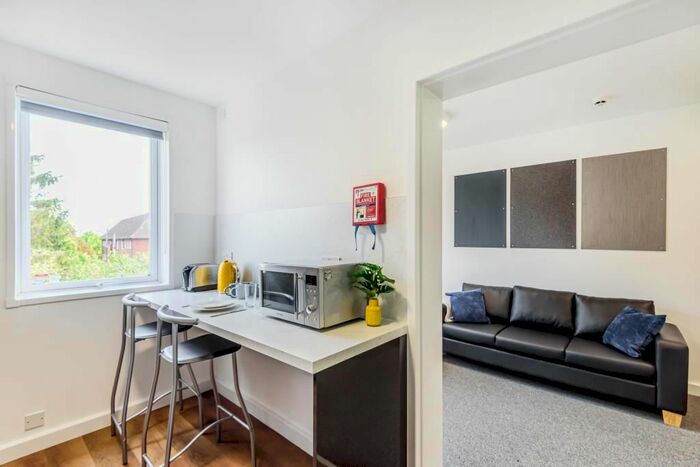 Studio To Rent In Horspath Driftway, Headington, OX3