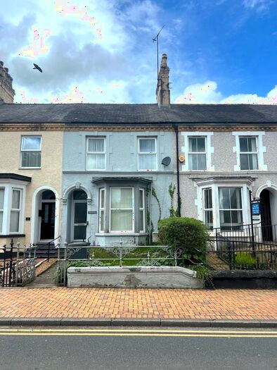 4 Bedroom Terraced House To Rent In Caradog Villas, Lon Glanhwfa, Llangefni, Gwynedd, LL77