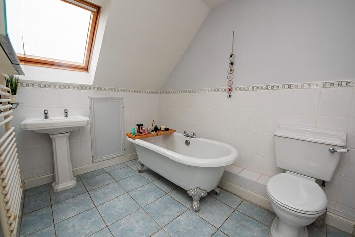 5 Bedroom Detached House For Sale In Pond Farm Road, Borden, Sittingbourne, ME9
