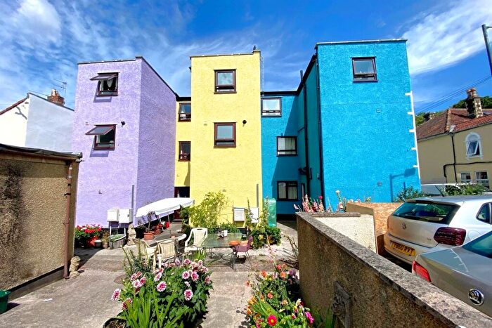 1 Bedroom House To Rent In Church Road, BS5