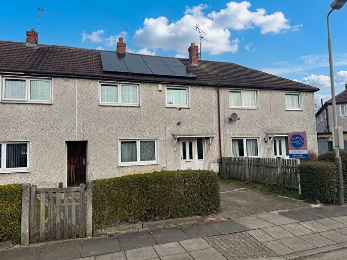 3 Bedroom Terraced House For Sale In David Avenue, Leicester, LE4