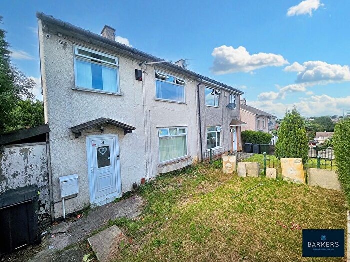 3 Bedroom Semi-Detached House For Sale In Felcourt Drive, Bradford, BD4
