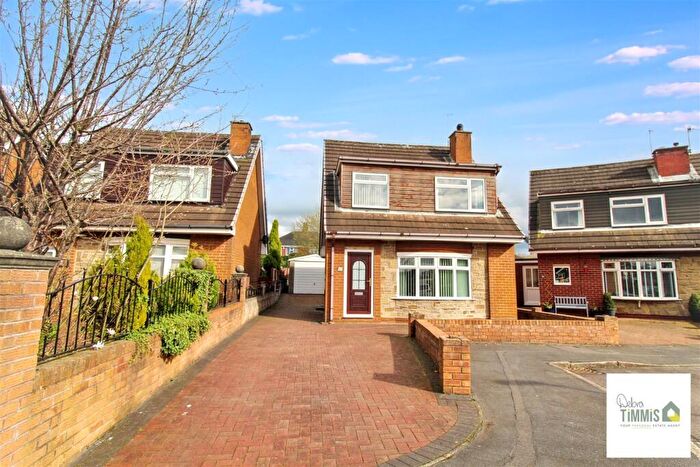 3 Bedroom Detached House For Sale In Cadeby Grove, Milton, Stoke-On-Trent, ST2