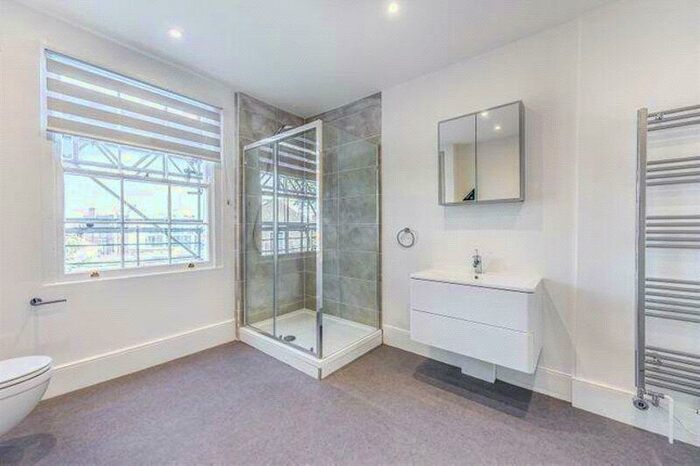 Apartment To Rent In Gloucester Crescent, Camden, London, NW1
